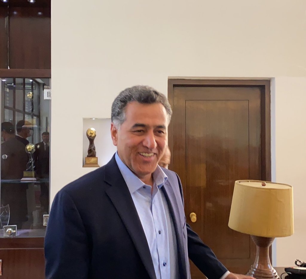 DG ISI arrives in Kabul to hold talks with Taliban on security, safe evacuation:&nbsp;sources